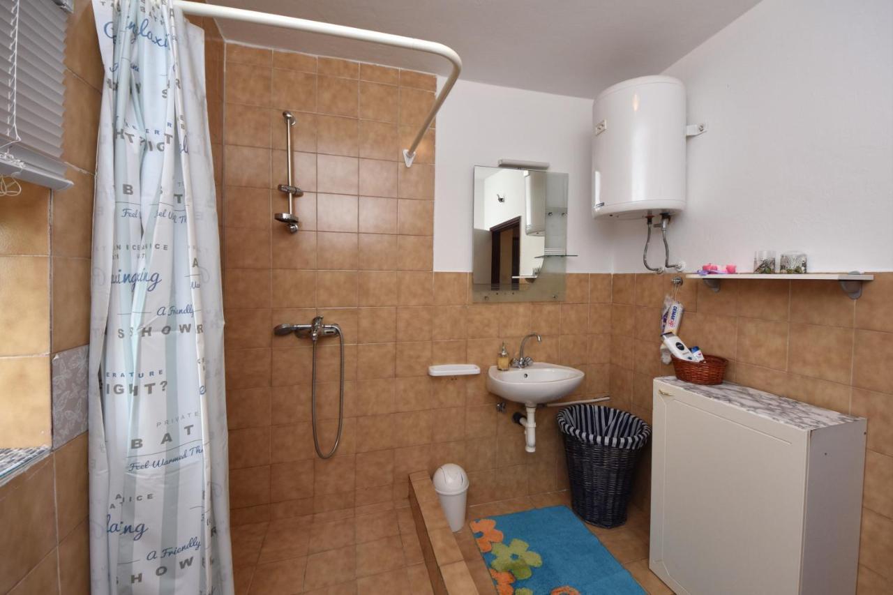 Sendy Holiday Home Ražanac Zewnętrze zdjęcie