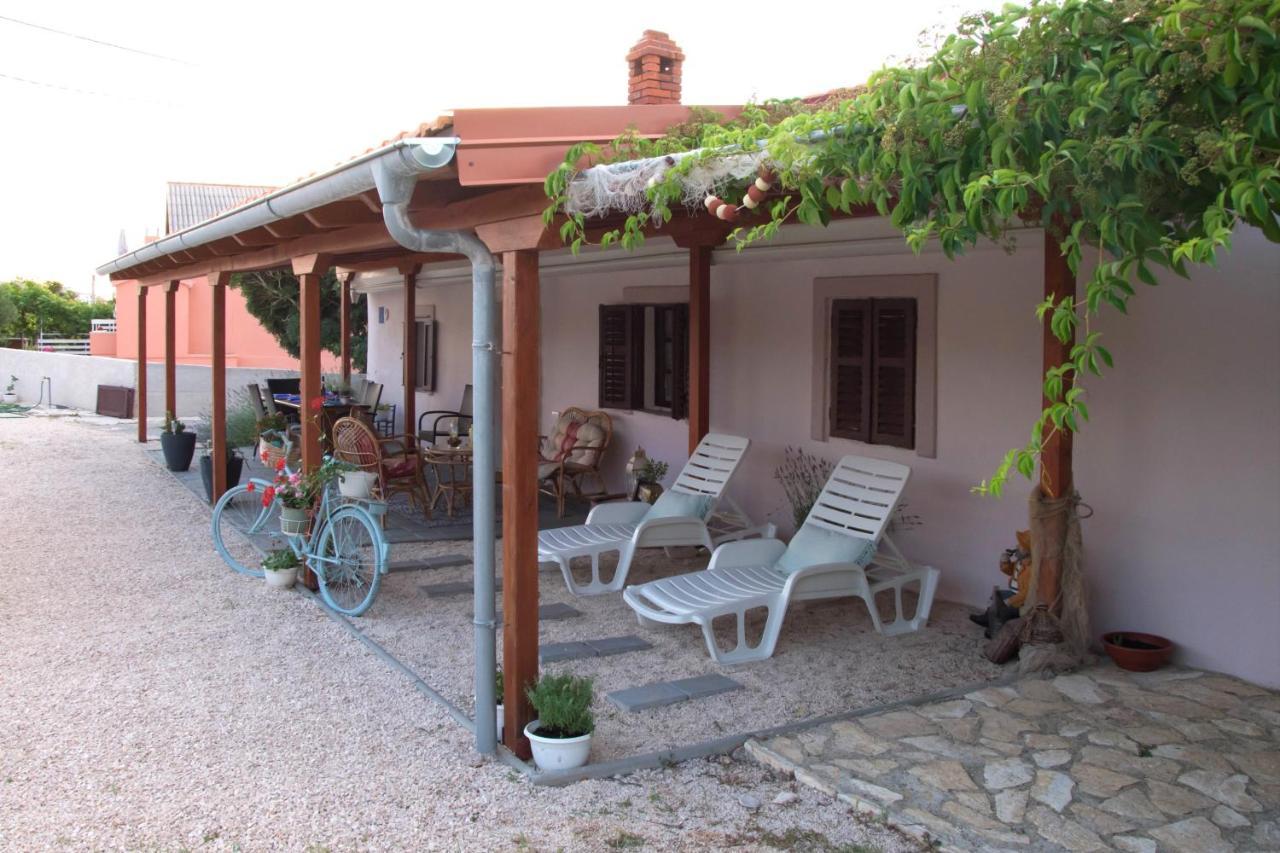 Sendy Holiday Home Ražanac Zewnętrze zdjęcie